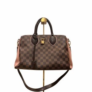 AUTHENTIC LOUIS VUITTON
Damier Canvas Ebene
Normandy Bag